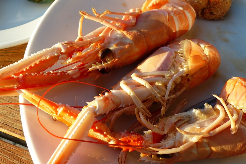 Langoustines cuisinées au Fil Rouge, restaurant à Quimper