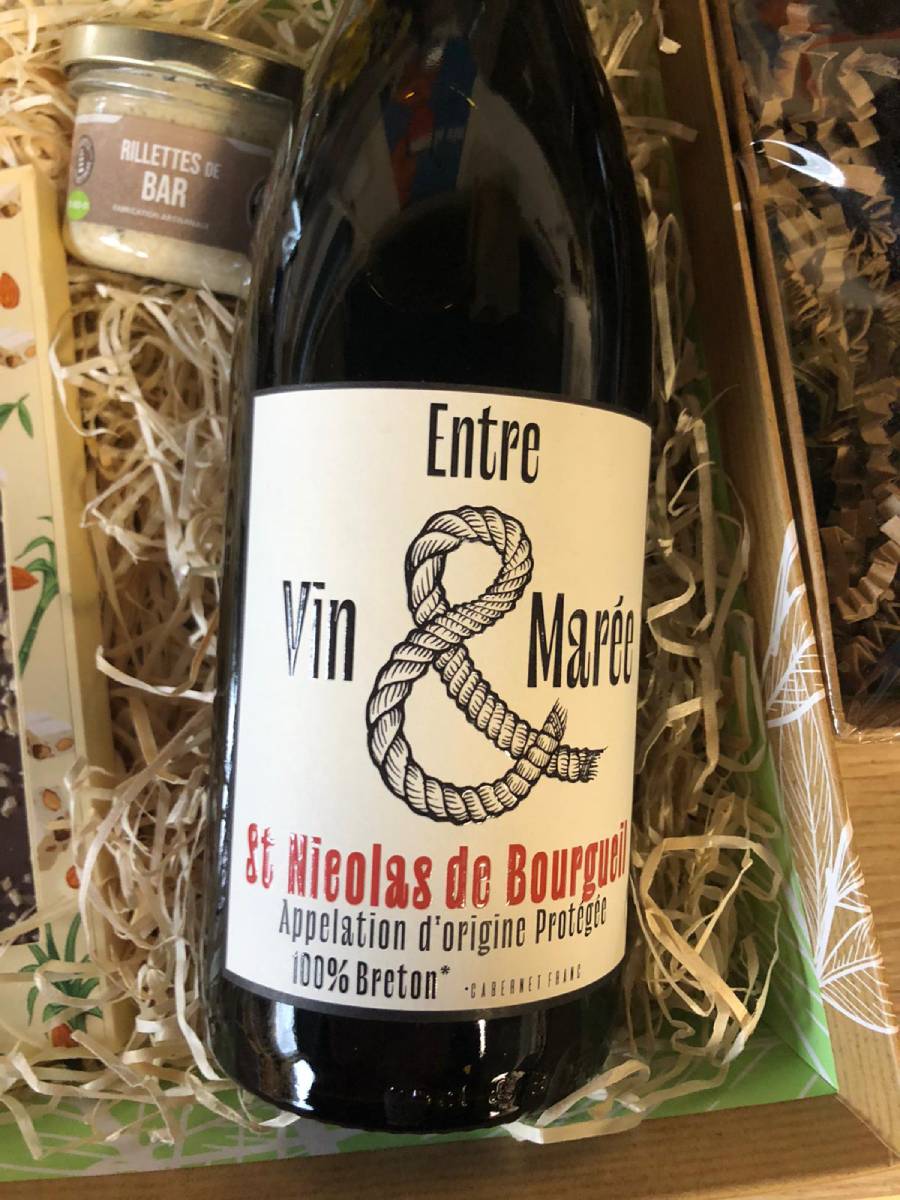 "Entre Vin et Marée"